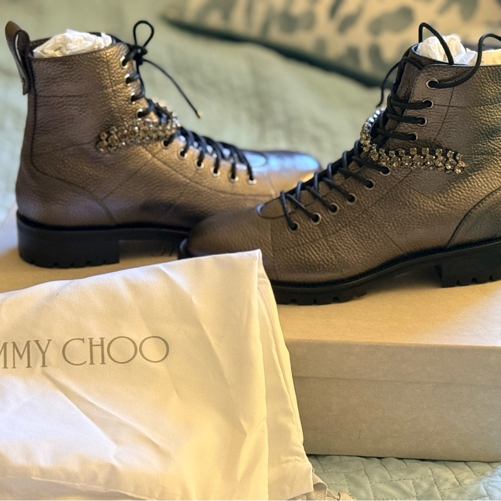 New in Box Jimmy Choo Anthracite Cruz Flat boot size 40